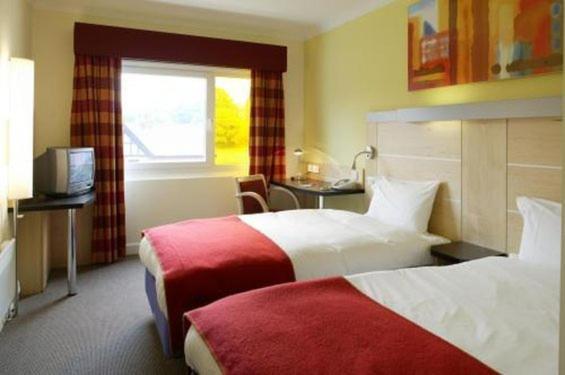 Holiday Inn Express, Chester Racecourse By Ihg מראה חיצוני תמונה