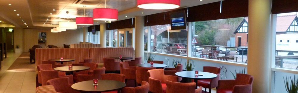 Holiday Inn Express, Chester Racecourse By Ihg מראה חיצוני תמונה
