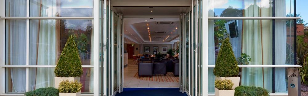 Holiday Inn Express, Chester Racecourse By Ihg מראה חיצוני תמונה