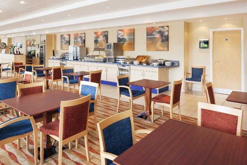 Holiday Inn Express, Chester Racecourse By Ihg מראה חיצוני תמונה
